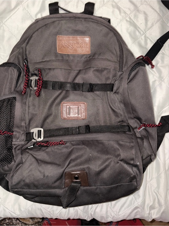 Jansport Other - Jansport Growler Backpack 1705cu. Hold 15" Laptop Or 3L Hydration Bladder